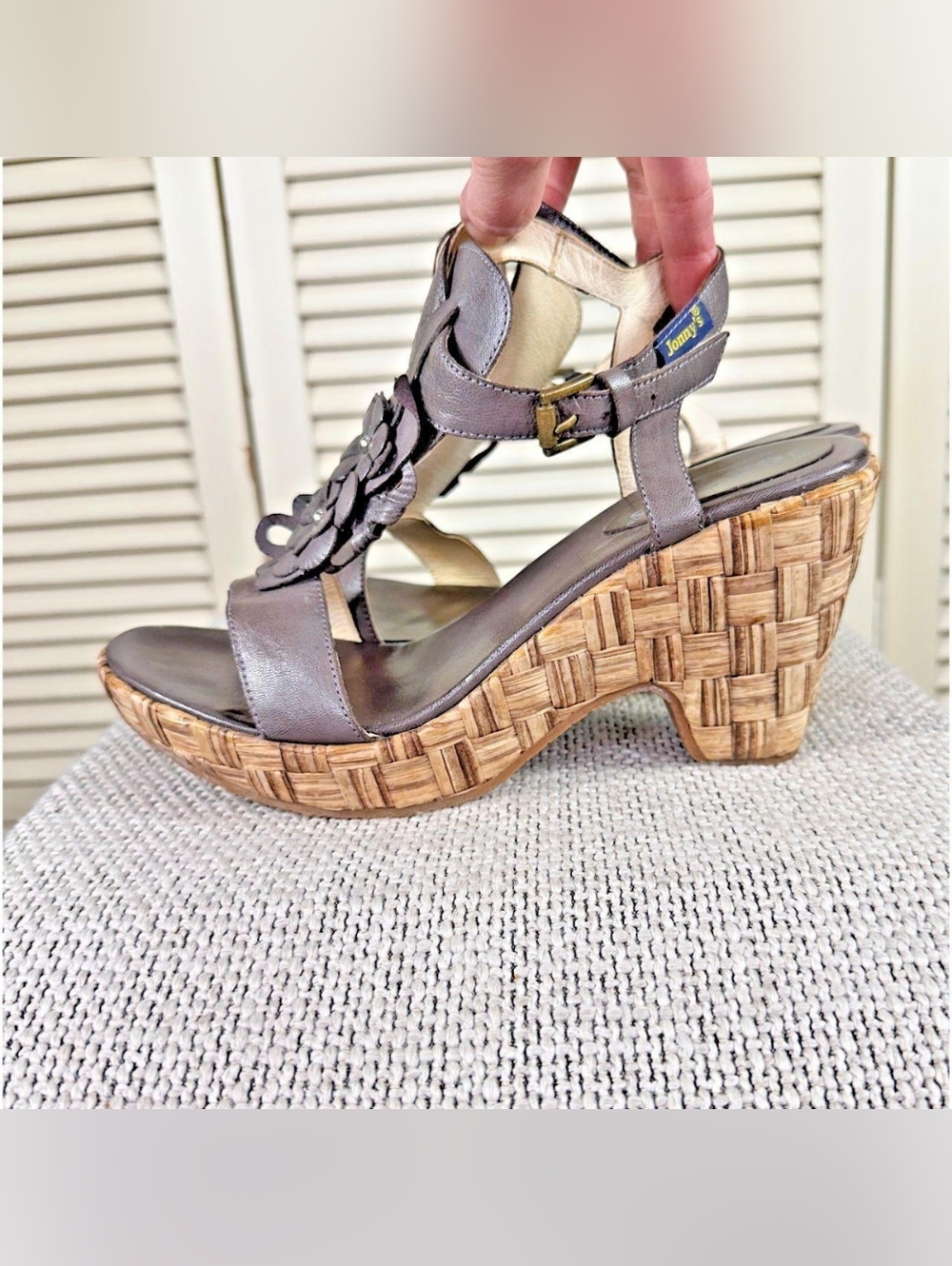 Jonny's Gray Soft Grain Leather Espadrille Wedge Sandals Size 8